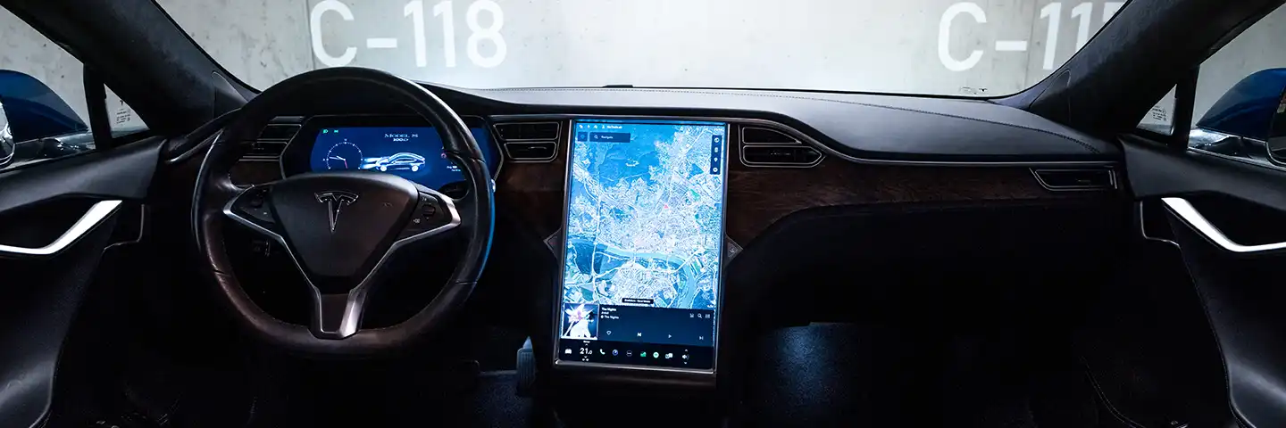 Tesla Model S 100D volant